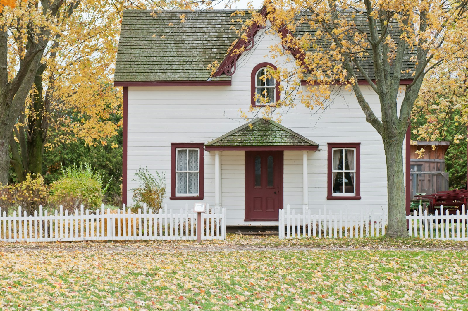 When Is It a Good Time to Buy a House? A Guide for Smart Homebuyers in 2025