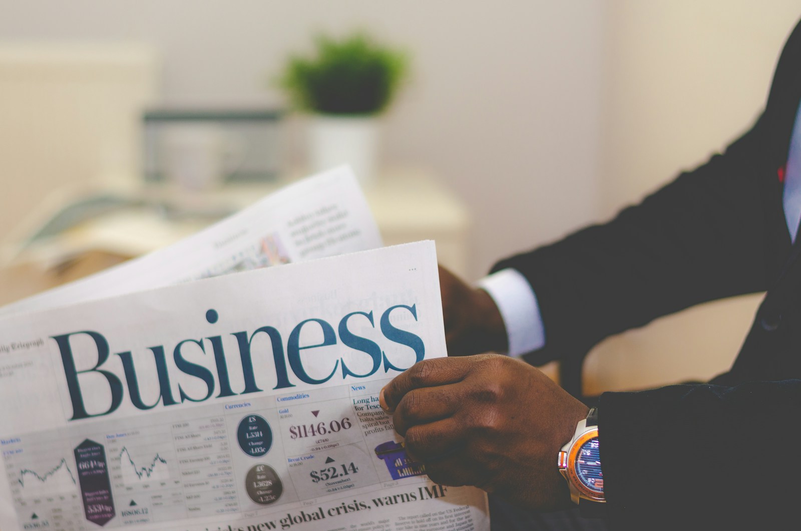Small Business Grants 2025: A Complete Guide for Entrepreneurs in the US, UK, and Canada
